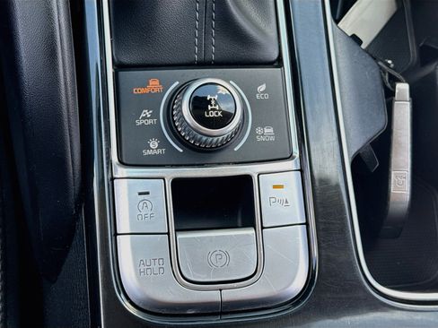 Used 2025 Kia Telluride S AWD/4WD image 26
