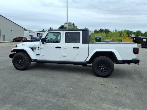 Used 2021 Jeep Gladiator Sport AWD/4WD image 8