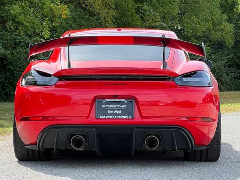 Used 2025 Porsche 718 Cayman GT4 RS RWD image 9