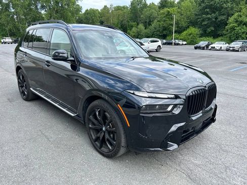 Used 2024 BMW X7 xDrive40i w/ Executive Package AWD/4WD image 8