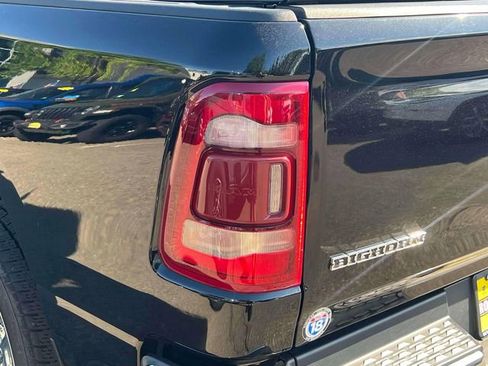 Used 2022 RAM 1500 Big Horn AWD/4WD image 9