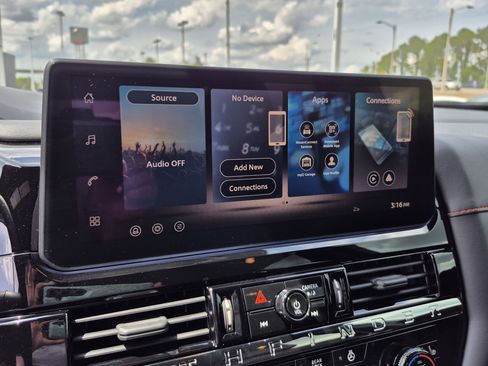 New 2026 Nissan Pathfinder Rock Creek AWD/4WD image 31