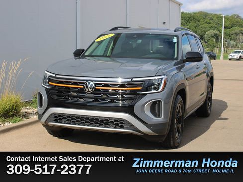 Used 2026 Volkswagen Atlas Peak Edition AWD/4WD image 25