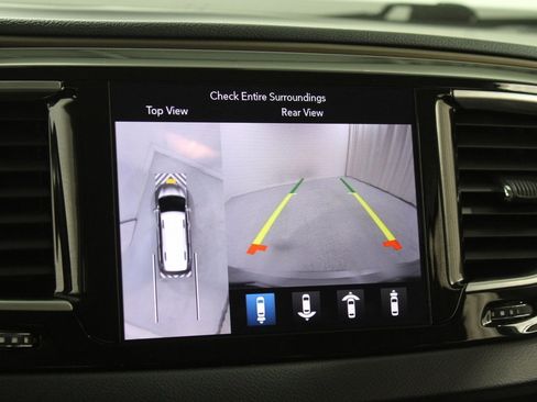 Used 2018 Chrysler Pacifica Touring-L Plus w/ Advanced Safetytec Group image 14