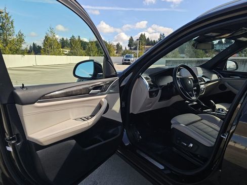 Used 2020 BMW X3 xDrive30i w/ Executive Package image 20