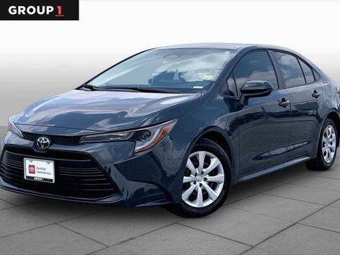 Certified 2026 Toyota Corolla LE FWD image 1