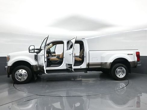 Certified 2022 Ford F450 Lariat w/ Lariat Ultimate Package AWD/4WD image 67