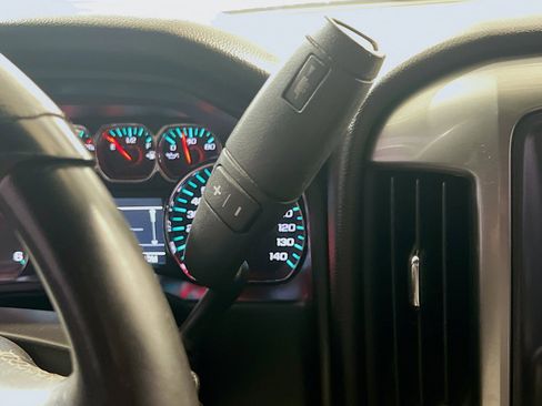 Used 2015 Chevrolet Silverado 1500 LT w/ LT Convenience Package RWD image 12