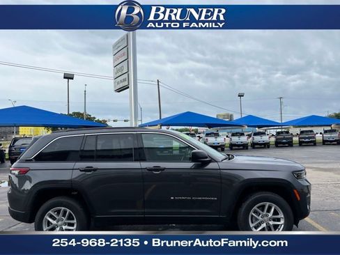 New 2024 Jeep Grand Cherokee Laredo X w/ Luxury Tech Group I image 4
