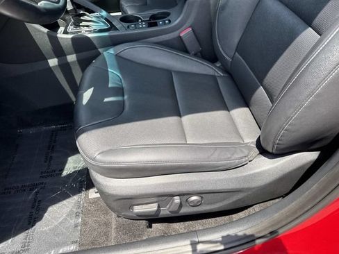 Used 2022 Kia Niro EX Premium FWD image 15
