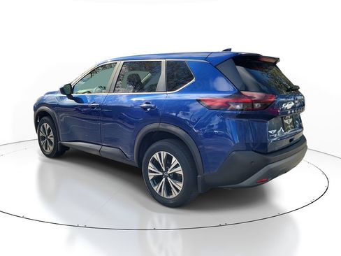 Used 2023 Nissan Rogue SV FWD image 6