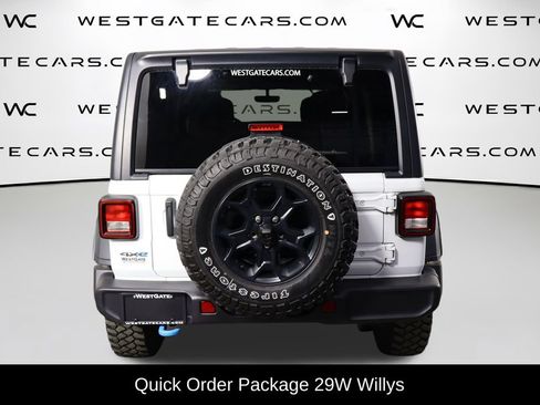 Used 2023 Jeep Wrangler Unlimited w/ Cold Weather Group AWD/4WD image 4