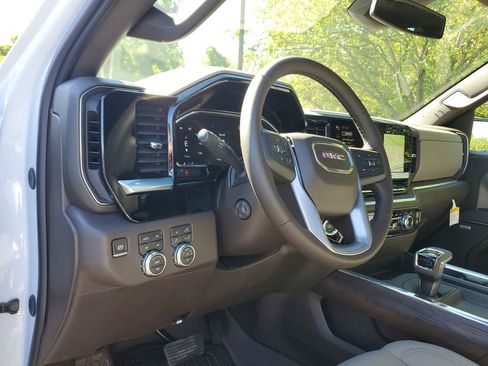 New 2026 GMC Sierra 1500 SLT w/ SLT Premium Package AWD/4WD image 25