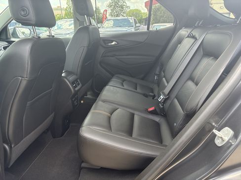 Used 2022 Chevrolet Equinox Premier AWD/4WD image 13