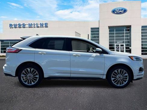 Used 2023 Ford Edge Titanium w/ Equipment Group 301A AWD/4WD image 2