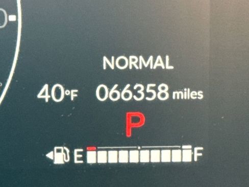 Used 2023 Honda CR-V Sport Touring image 19