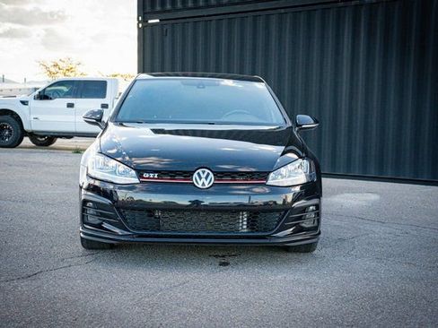 Used 2018 Volkswagen GTI S image 3