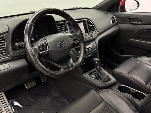 Used 2017 Hyundai Elantra Sport image 8