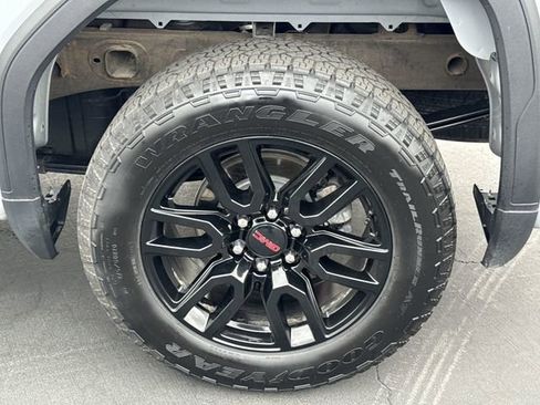 Certified 2024 GMC Sierra 1500 Elevation AWD/4WD image 32