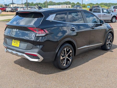Used 2023 Kia Sportage EX FWD image 5