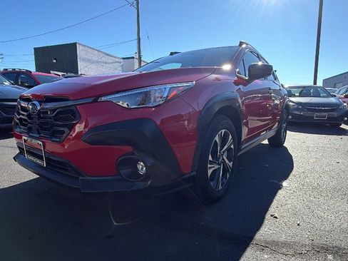 Used 2024 Subaru Crosstrek 2.0i Premium image 9