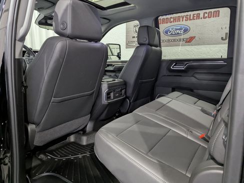 Used 2025 Chevrolet Silverado 2500 LTZ w/ LTZ Plus Package AWD/4WD image 16