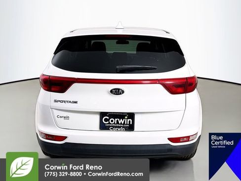 Used 2017 Kia Sportage LX image 8