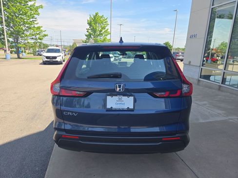 Certified 2023 Honda CR-V LX image 4