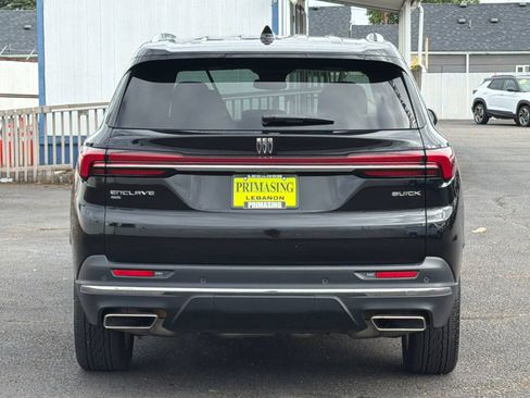 Used 2025 Buick Enclave Preferred AWD/4WD image 5