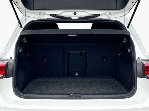 Used 2025 Volkswagen Golf R Black Edition w/ Euro Stye Package image 12