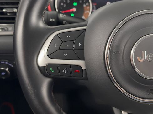 Used 2019 Jeep Compass Trailhawk AWD/4WD image 21