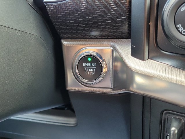 Used 2023 Ford F150 Raptor AWD/4WD image 25