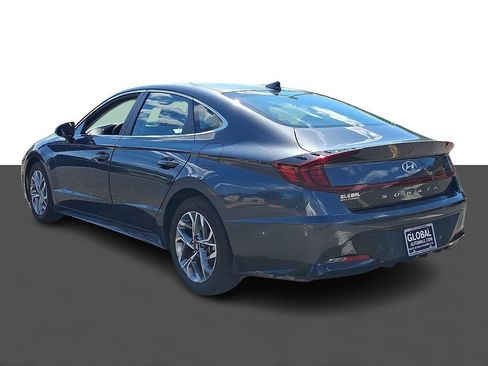 Used 2023 Hyundai Sonata SEL FWD image 5