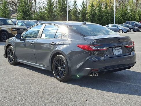 New 2026 Toyota Camry SE image 8