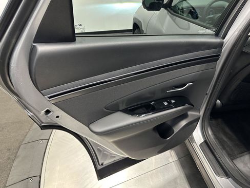 Certified 2023 Hyundai Tucson Limited AWD/4WD image 29