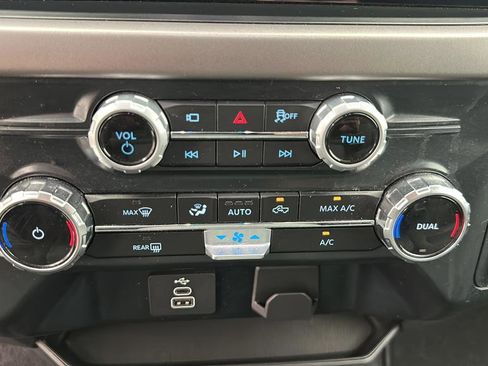 Used 2025 Ford F150 XLT w/ Equipment Group 301A Standard AWD/4WD image 21