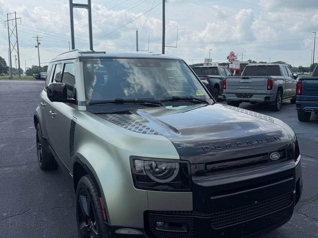 Used 2022 Land Rover Defender 110 X AWD/4WD image 19