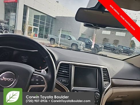 Used 2015 Jeep Grand Cherokee Limited image 12