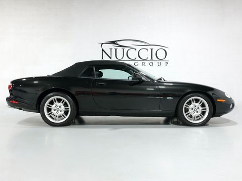 Used 2001 Jaguar XK8 Convertible RWD image 15