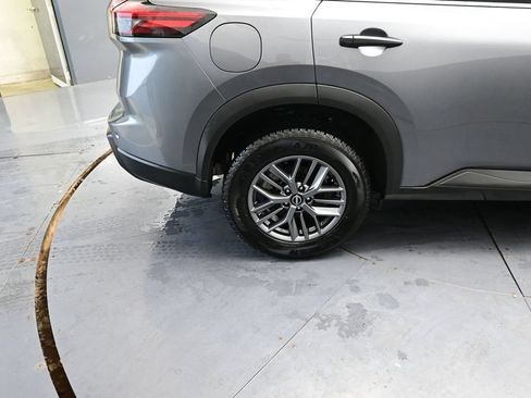 Used 2024 Nissan Rogue S AWD/4WD image 20
