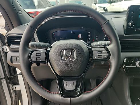 New 2025 Honda Pilot Black Edition image 18