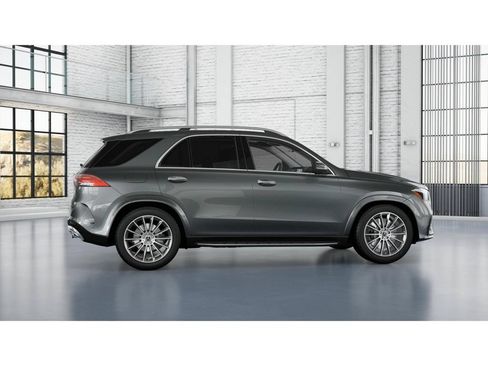 New 2026 Mercedes-Benz GLE 450 4MATIC image 17