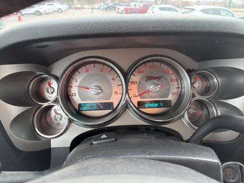 Used 2013 Chevrolet Silverado 2500 LT w/ Interior Plus Package image 9