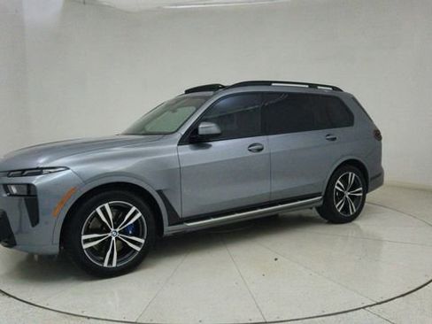 Used 2026 BMW X7 xDrive40i image 74