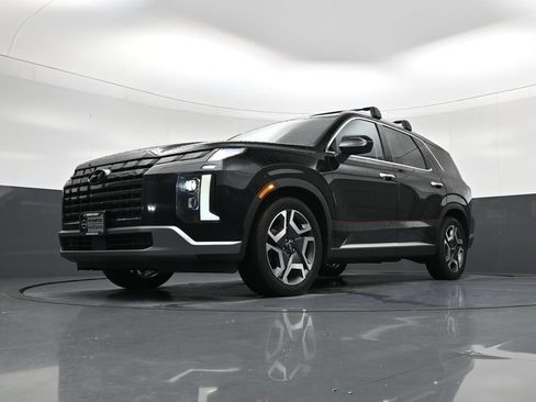 Used 2023 Hyundai Palisade SEL w/ Premium Package AWD/4WD image 19