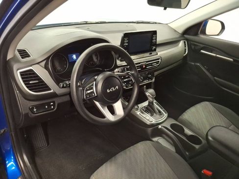 Used 2023 Kia Seltos LX image 16