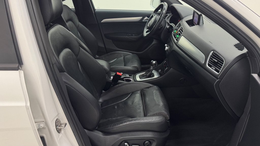 Used 2018 Audi Q3 2.0T Premium w/ Convenience Package FWD image 28