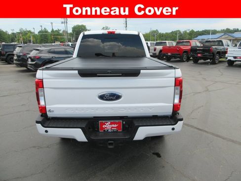 Used 2019 Ford F350 Lariat AWD/4WD image 7