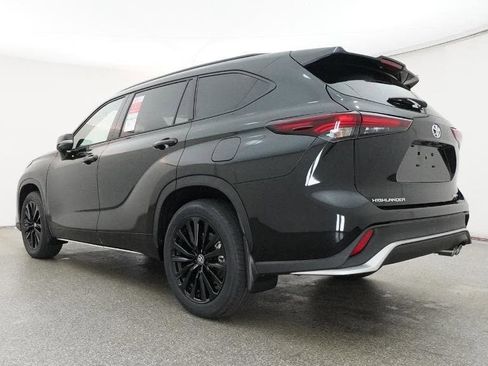 New 2026 Toyota Highlander XSE image 21