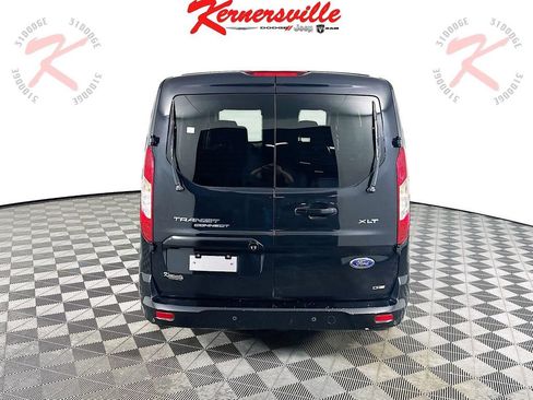 Used 2022 Ford Transit Connect XLT FWD image 6